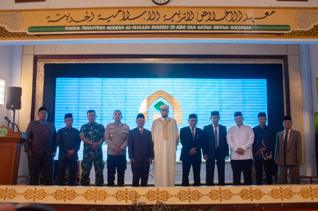 IAI Al-Ikhlash Kuningan Resmi Berdiri, Bawa Konsep Pendidikan Tinggi Berbasis Pesantren